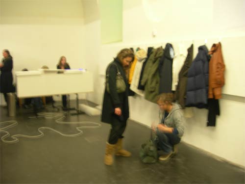 gerald grestenberger, hide and seek, foto by Harald Anderle